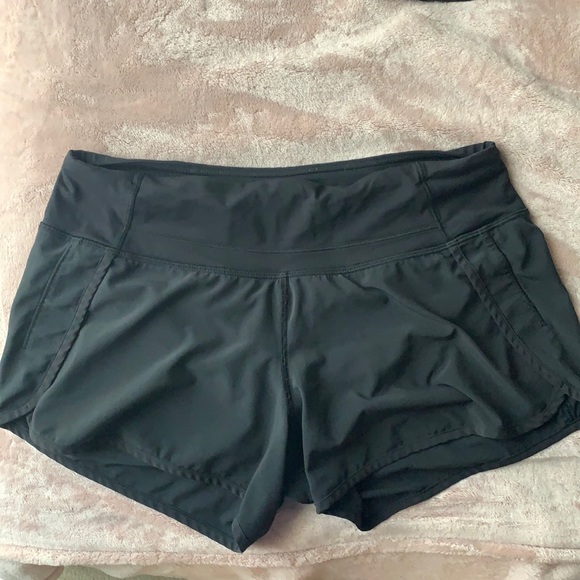 Lululemon shorts - Picture 1 of 1